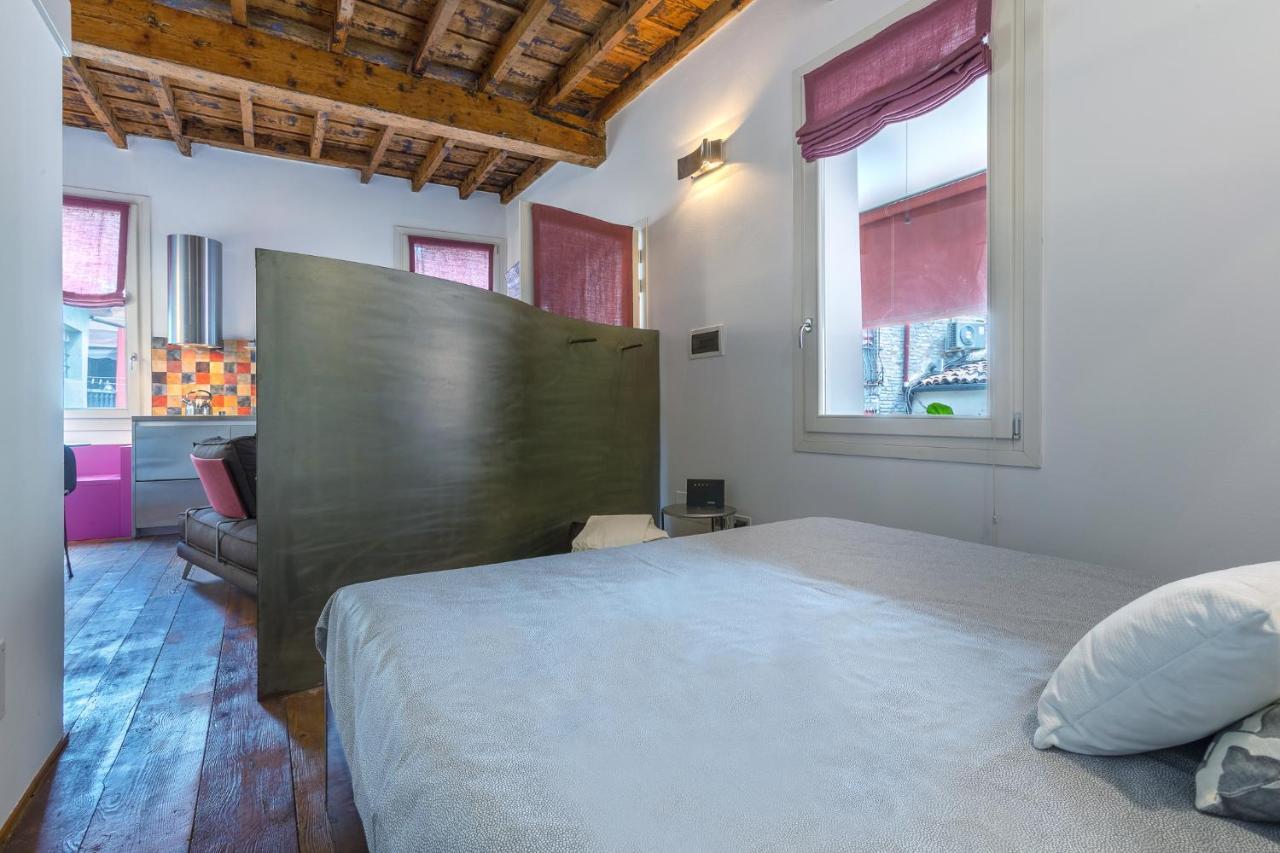 Ferrara Center Apartment X3 Luaran gambar