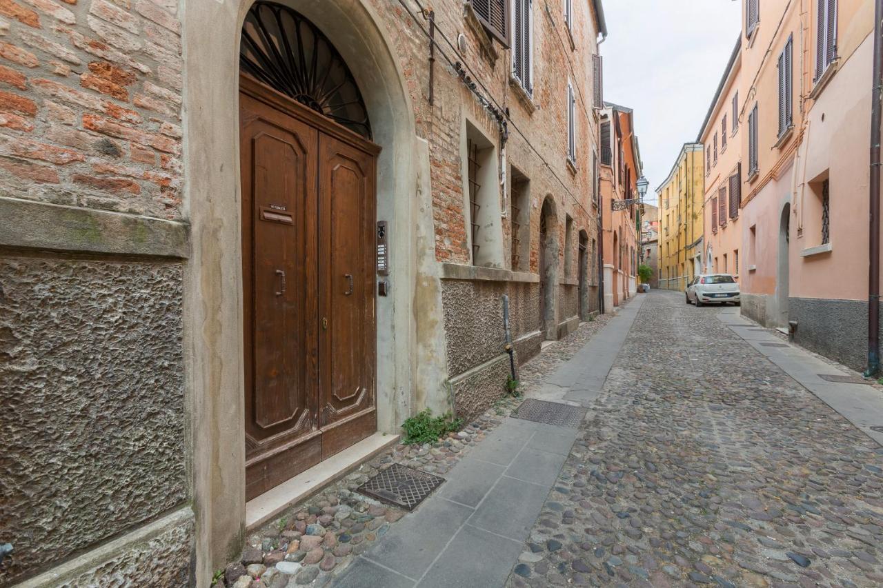 Ferrara Center Apartment X3 Luaran gambar